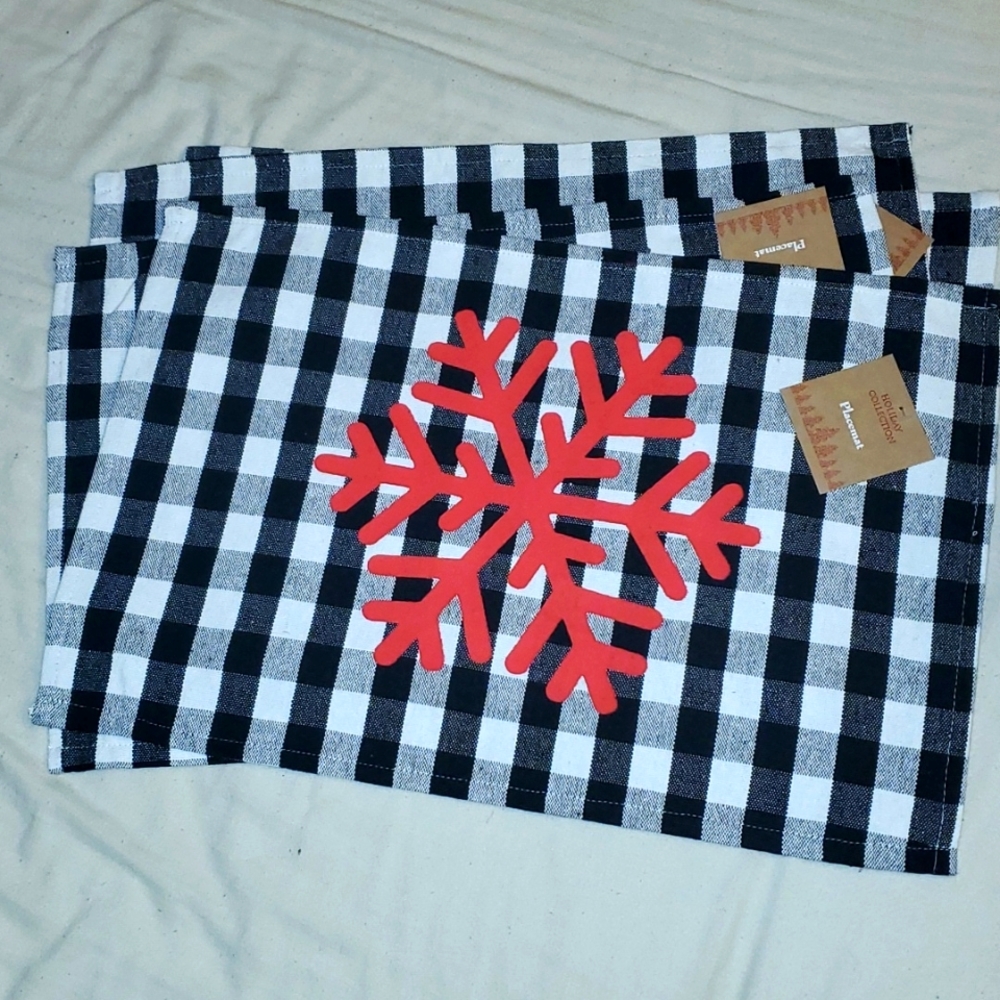Plaid Snow Flake Placemats Set of 4
